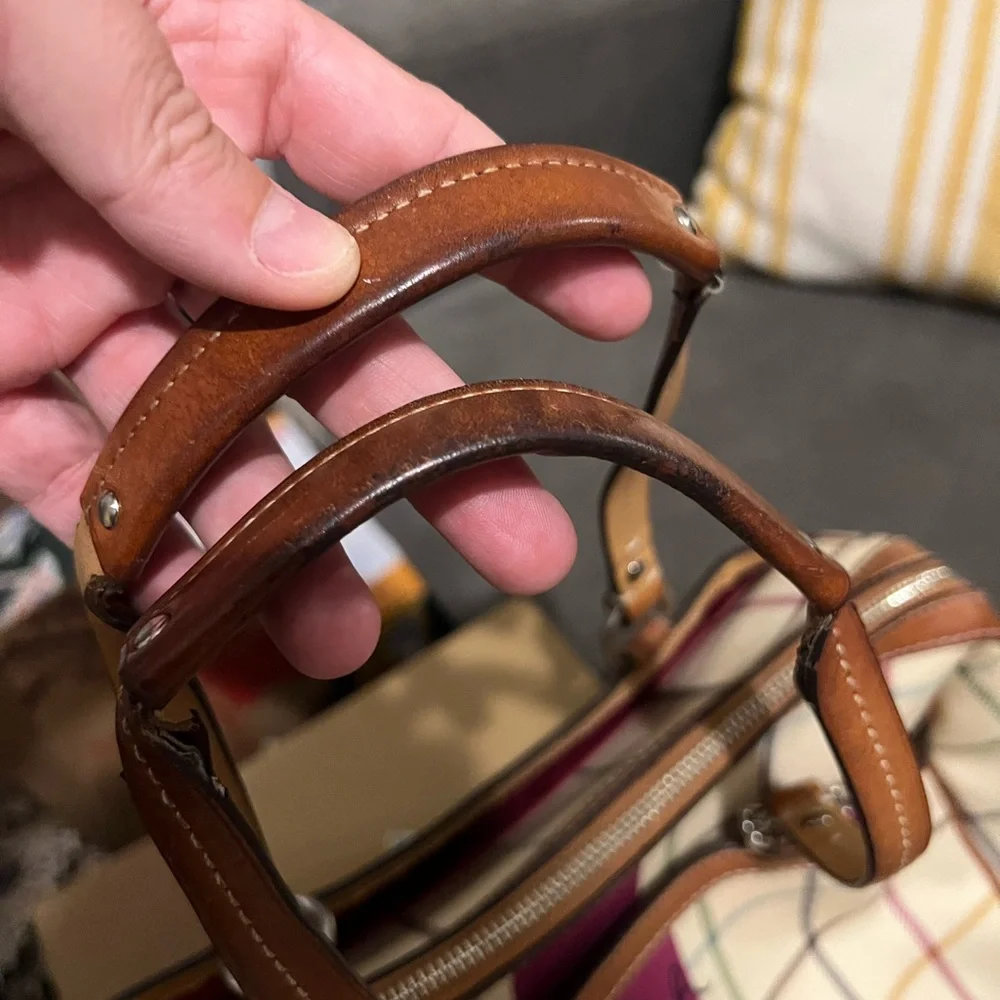 Coach Women's Plaid Handbag - Cream and Pink Vintage - Picture 2 of 7